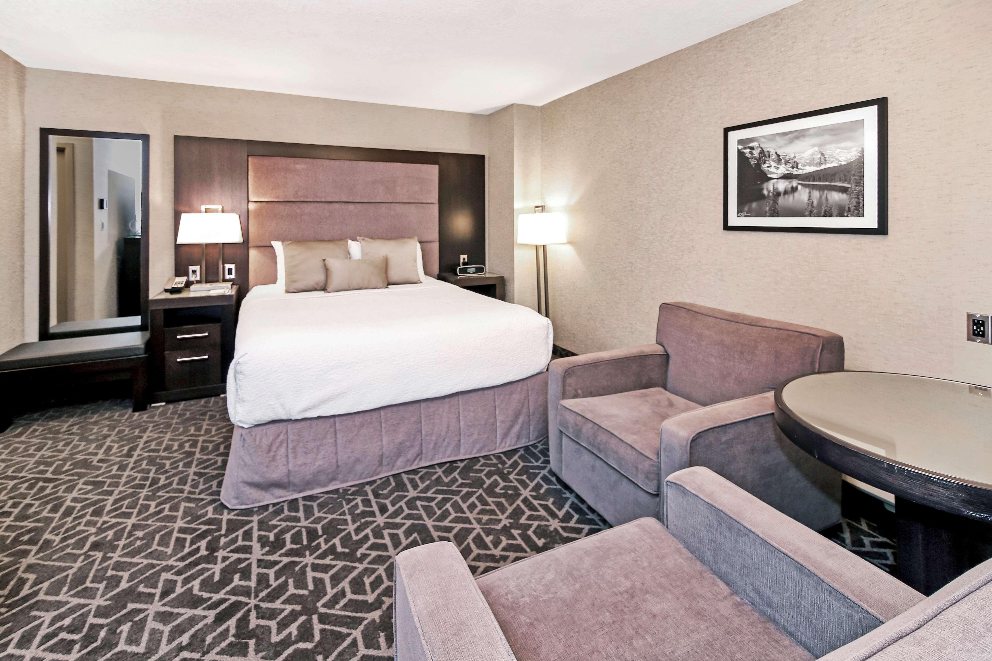Best Western Plus Banff International Lodge Exterior foto