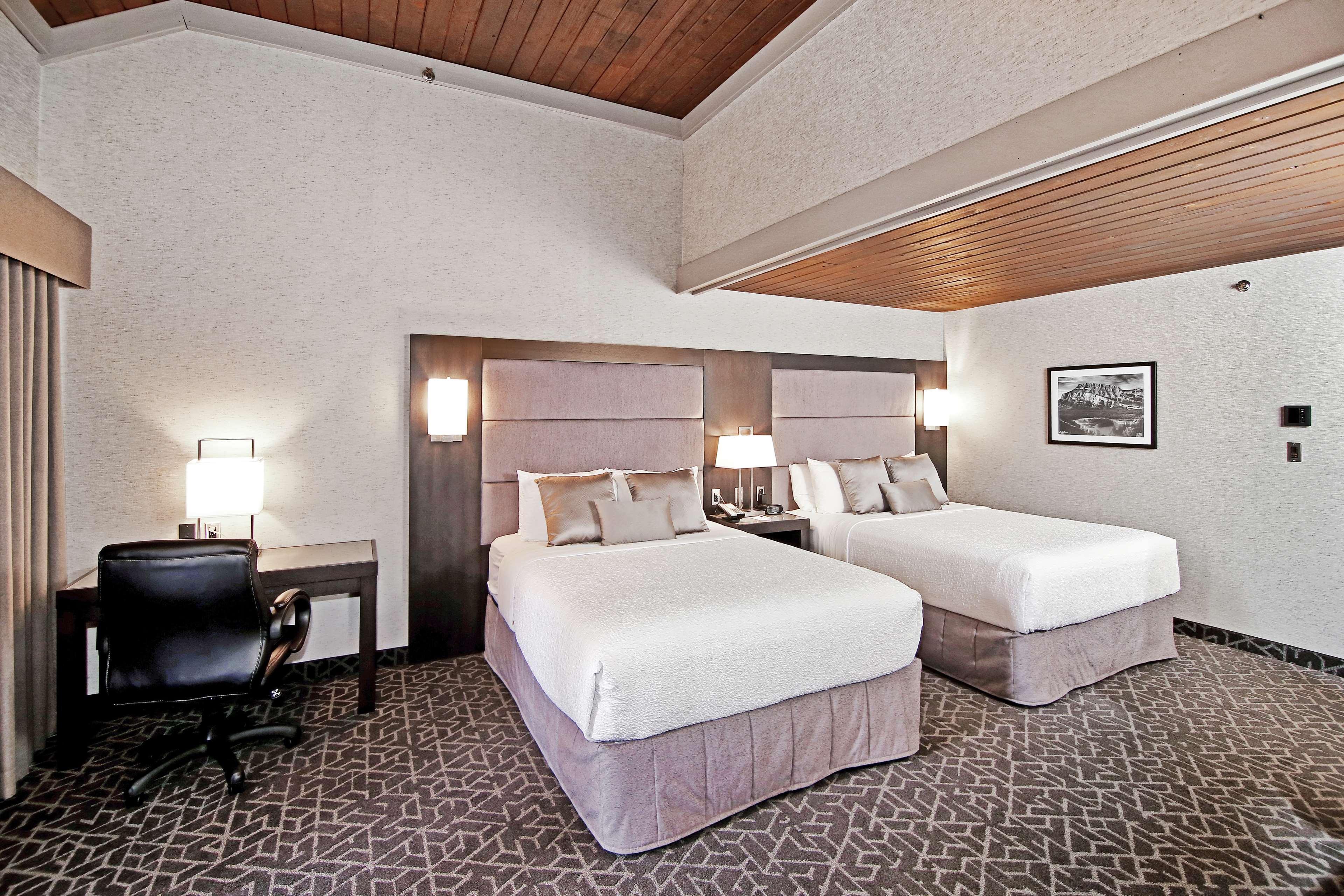 Best Western Plus Banff International Lodge Exterior foto
