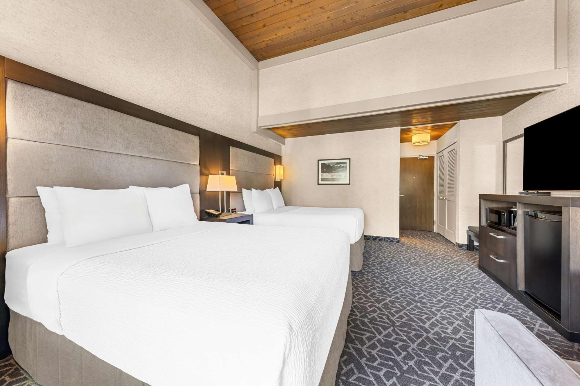 Best Western Plus Banff International Lodge Exterior foto
