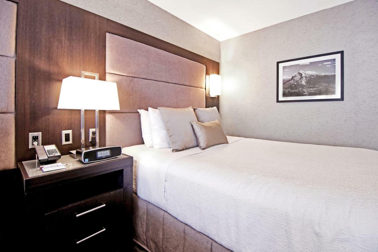 Best Western Plus Banff International Lodge Exterior foto