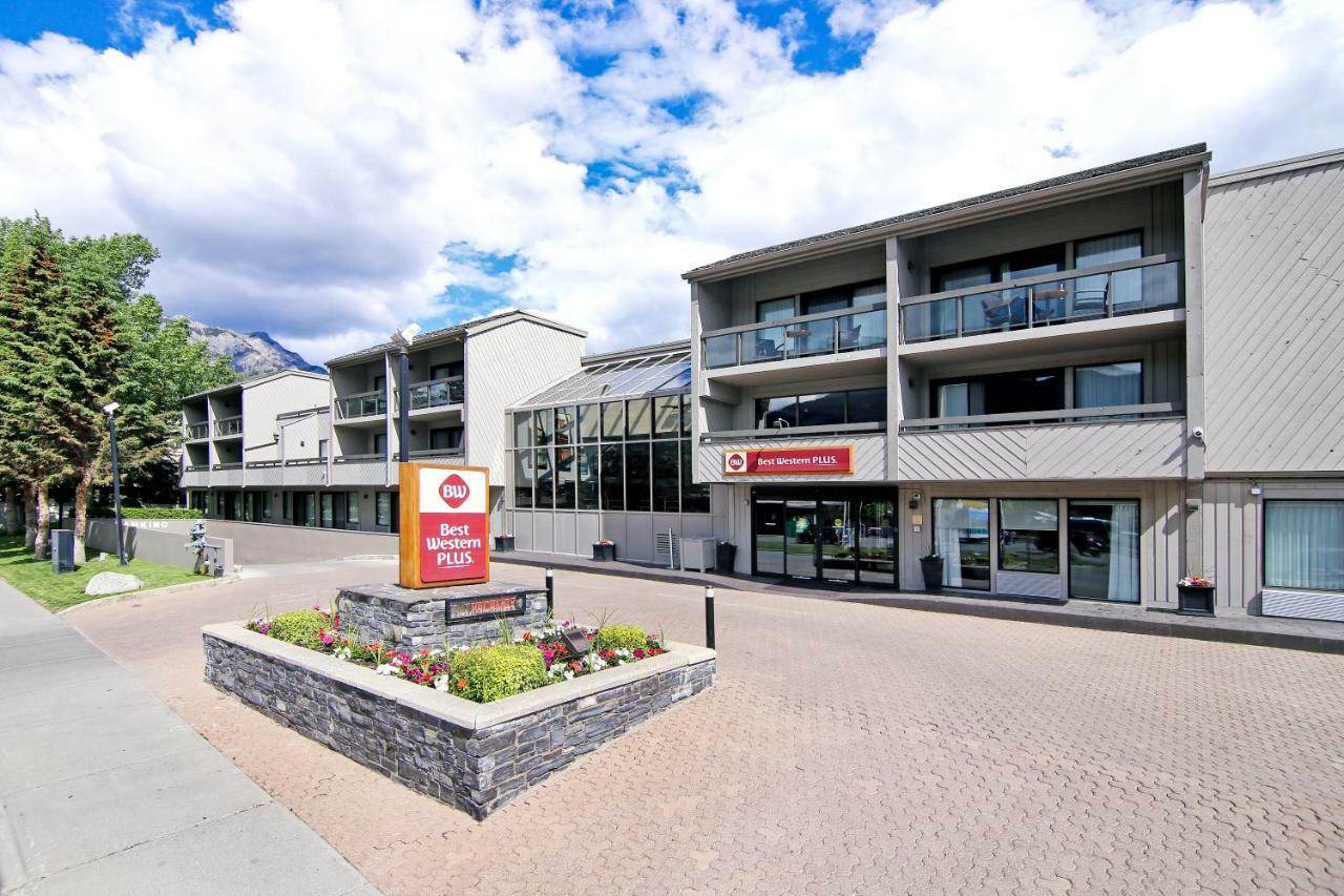 Best Western Plus Banff International Lodge Exterior foto